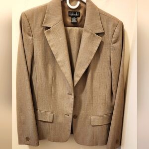 Women's 2 piece suit